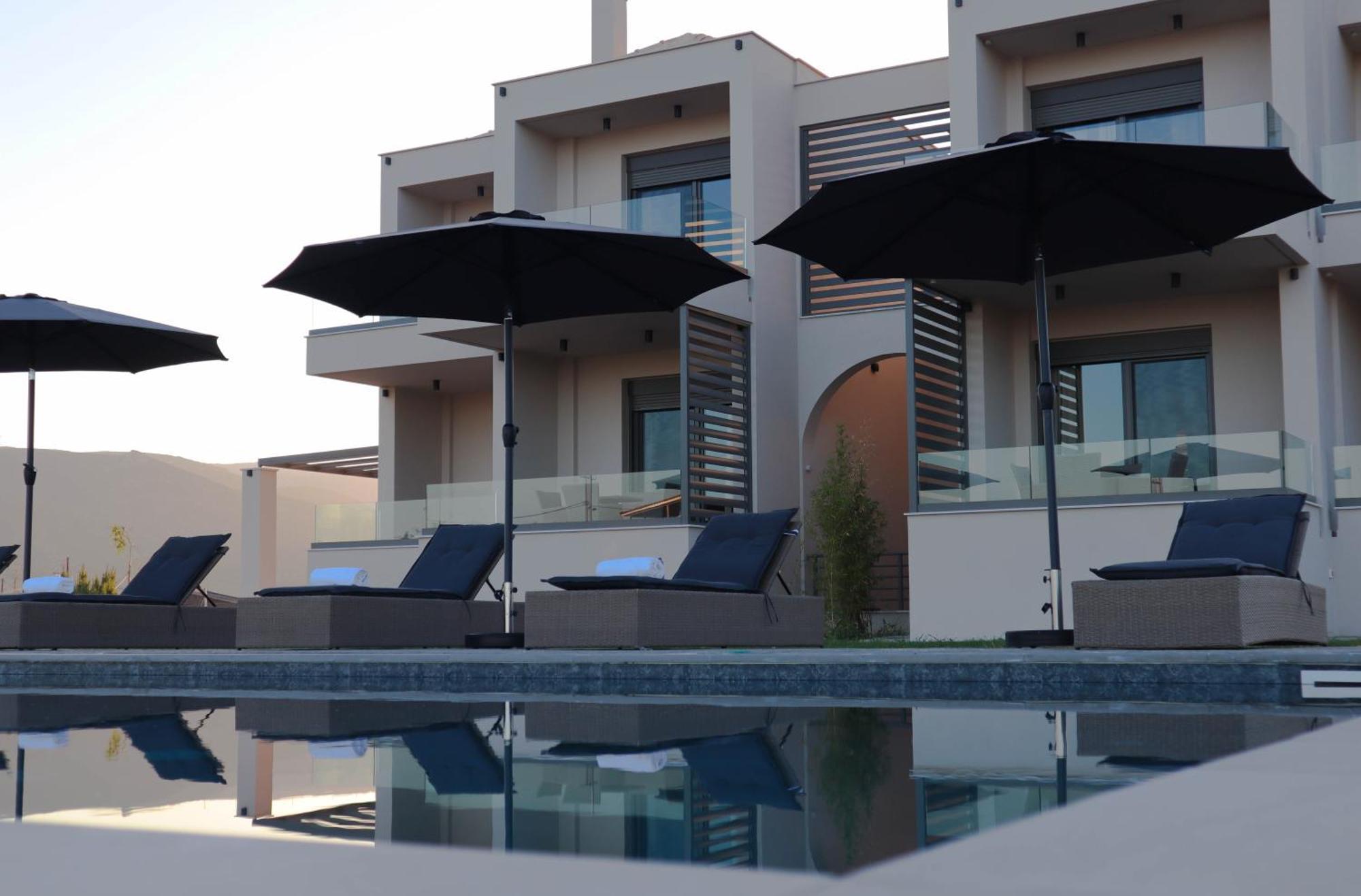 Almyres Luxurious Residences Miloi  Exterior photo