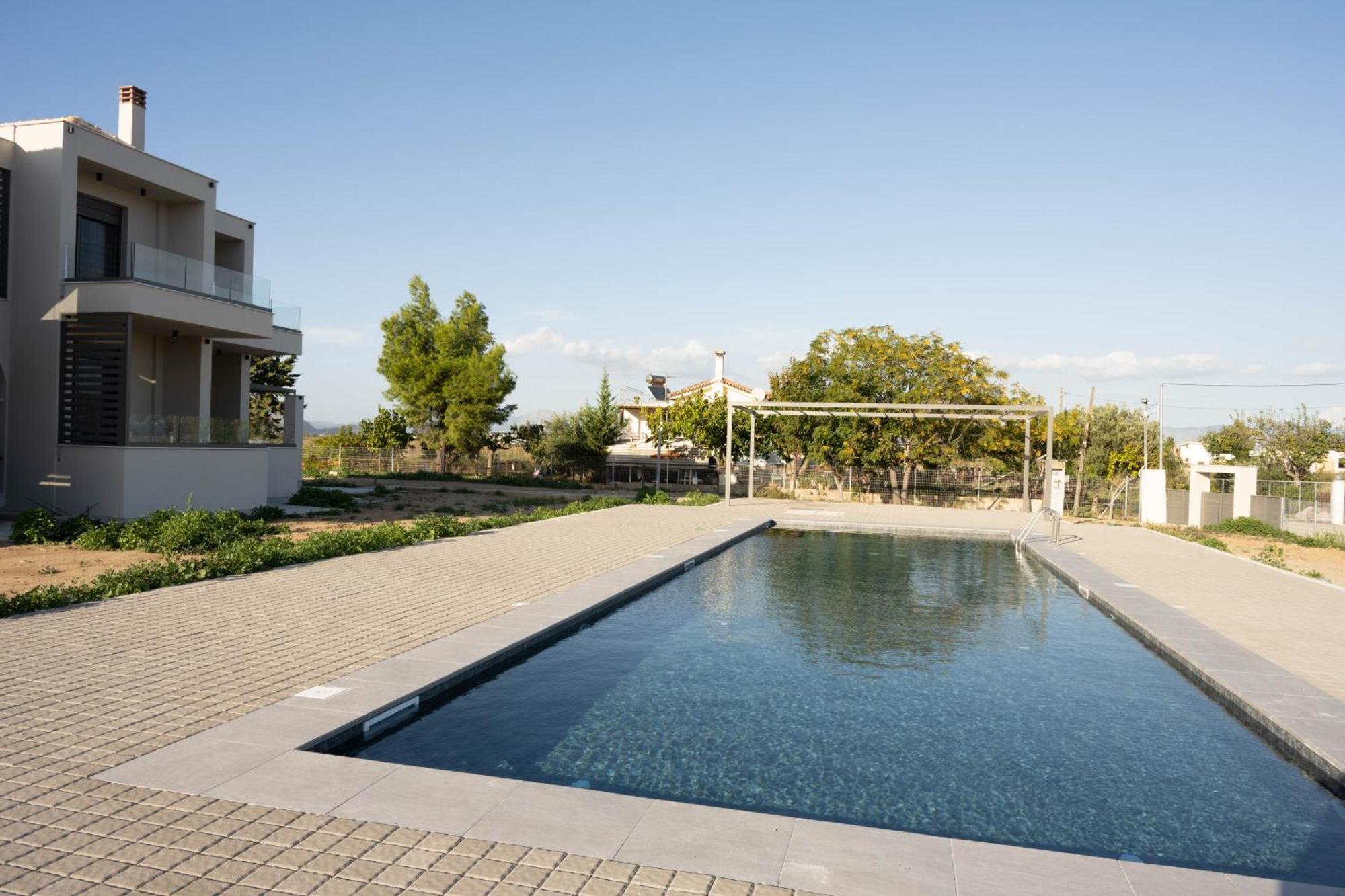 Almyres Luxurious Residences Miloi  Exterior photo